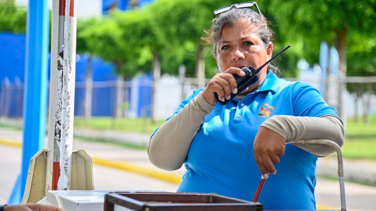 uas mantiene saldo blanco en instalaciones durante el periodo vacacional mujer