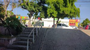 vecinos amenazan con bloquear la gabriel leyva de mazatlan