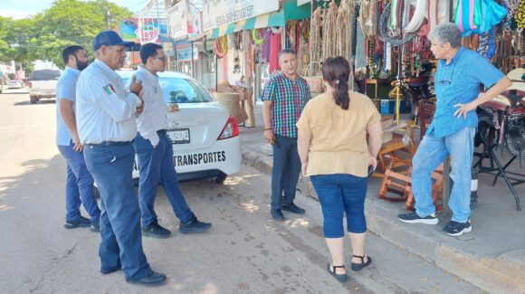 Vialidad y Transporte inicia revisión de paradas de camiones para liberar espacios de estacionamiento en Guamúchil, Sinaloa