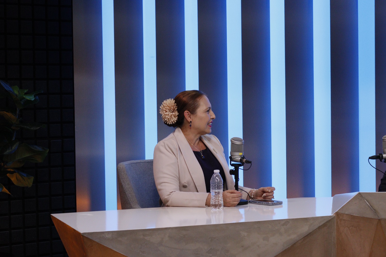 Yuniva Brum Corona en entrevista para Los Noticieristas