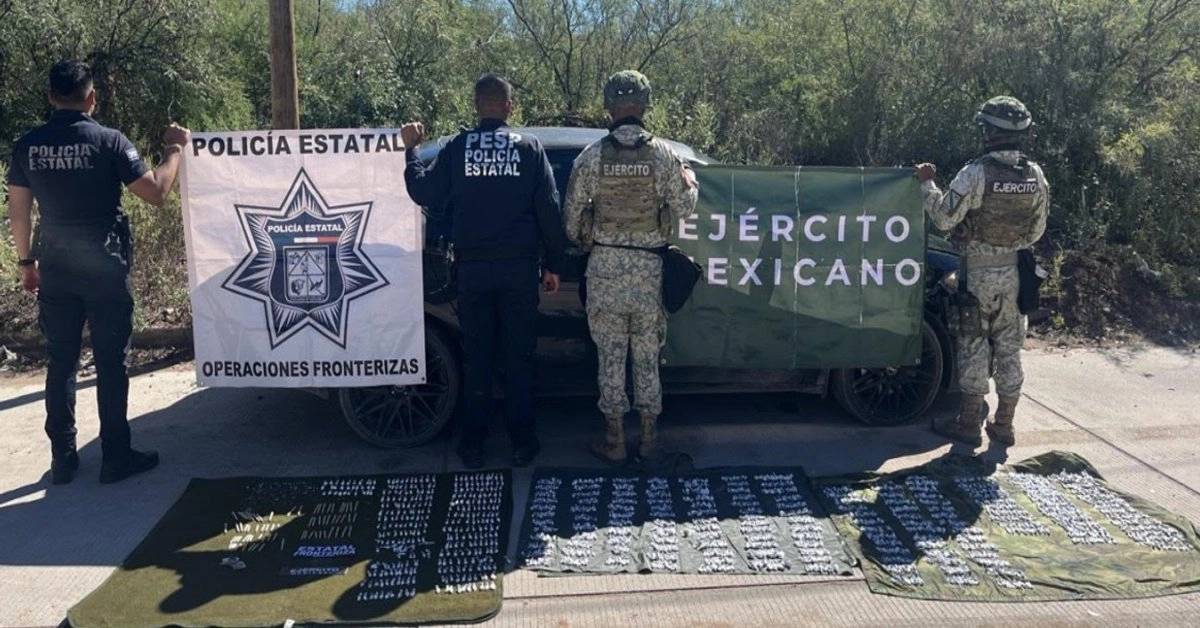 Aseguran vehículo con más de 2 mil envoltorios de cocaína en Agua Prieta