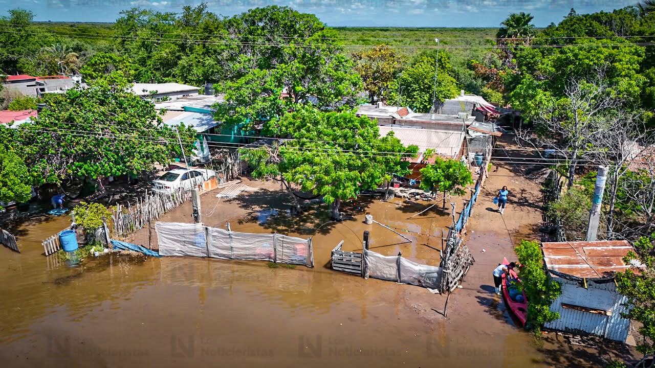Así dejó la marea las casas en Las Aguamitas