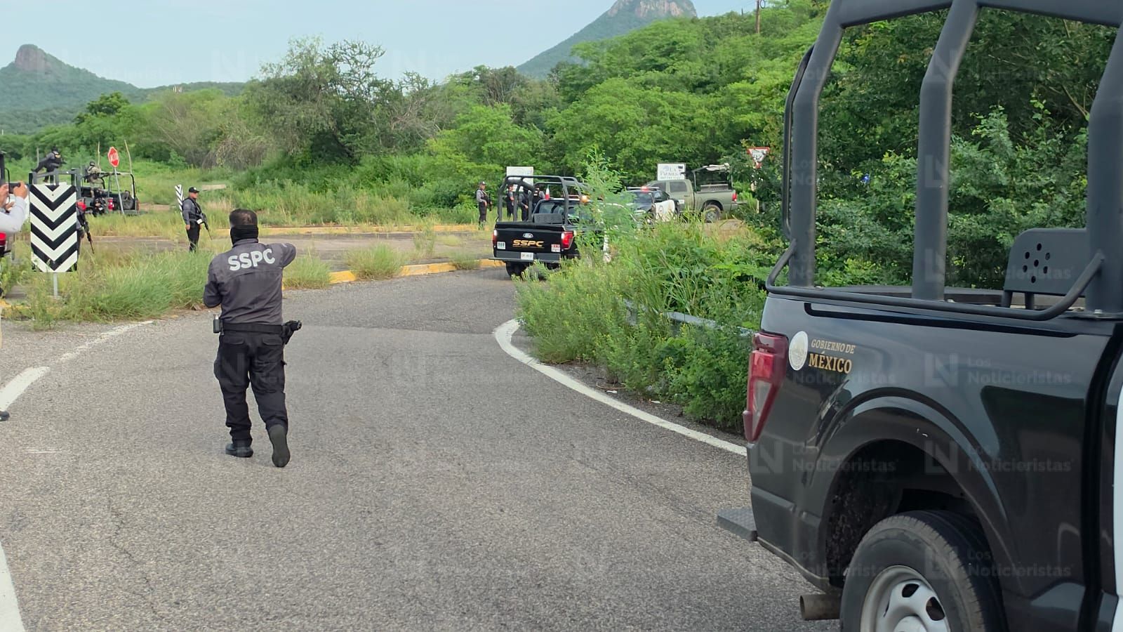 Atacan a balazos a Los Harfuch y se desata enfrentamiento rumbo a Jesús María
