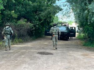 Autoridades federales continúan resguardando el domicilio asegurado en Guasave, Sinaloa