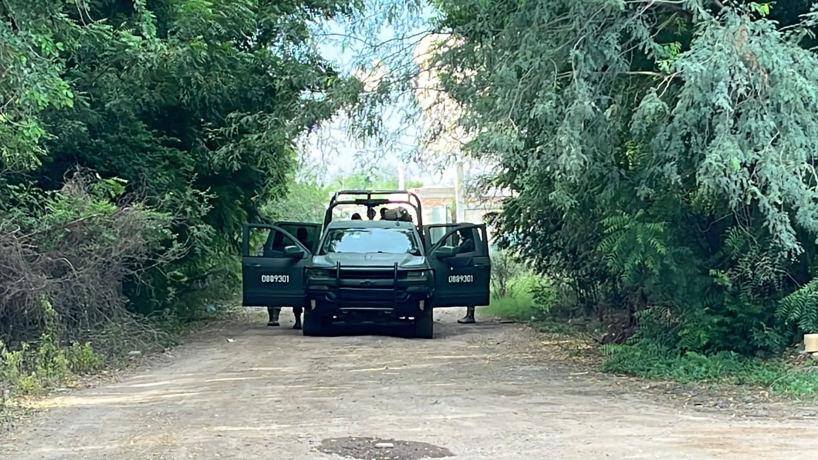 Autoridades federales continúan resguardando el domicilio asegurado en Guasave, Sinaloa