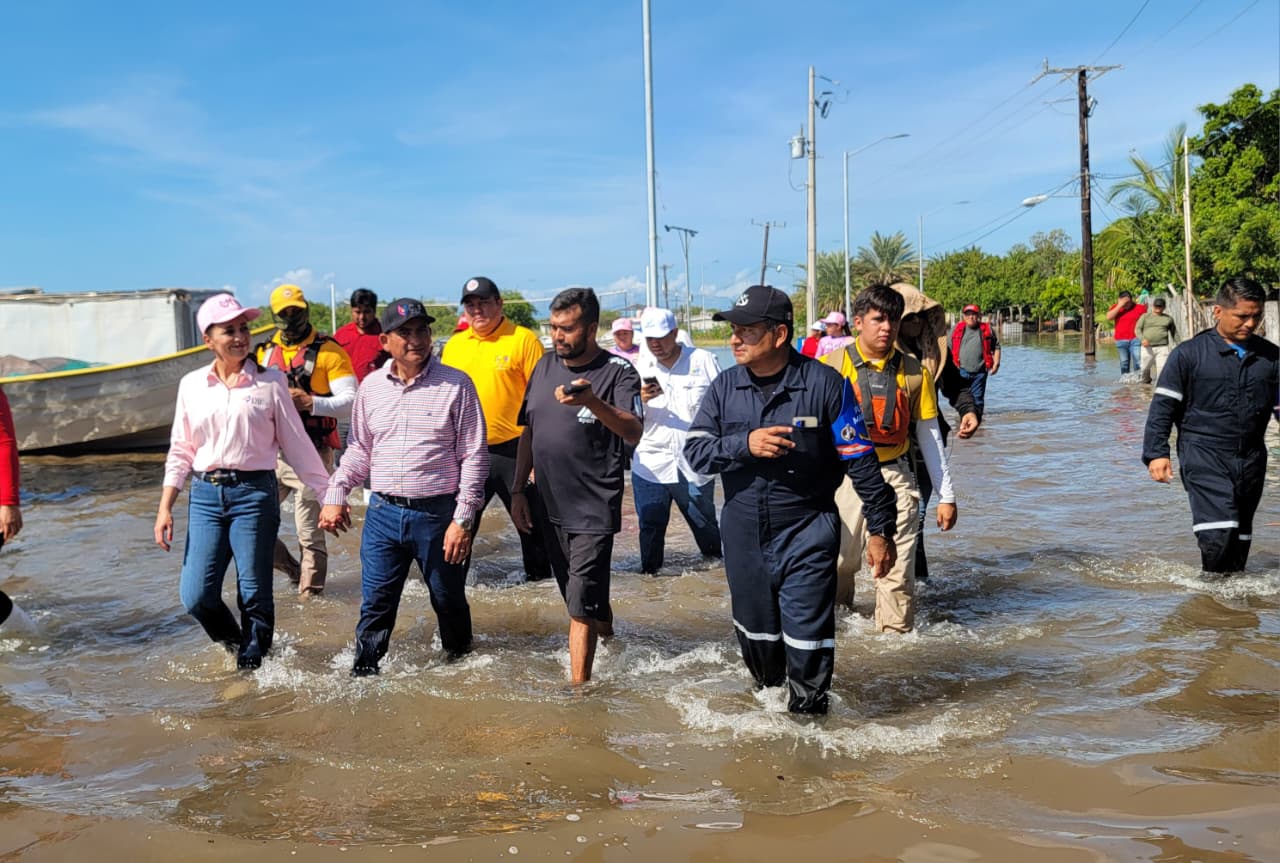 Ayuntamiento de Navolato intensifica recorridos en zonas afectadas por marejada; convocan a donar
