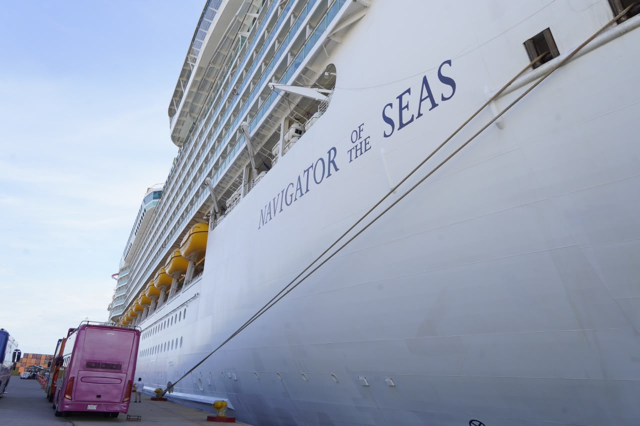 Cruceros en Mazatlán llegando