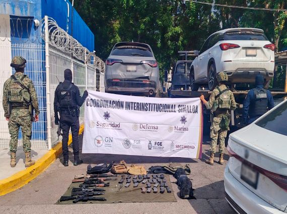 Despliegue de seguridad en Culiacán deriva en el aseguramiento de armas, equipo táctico y vehículos robados