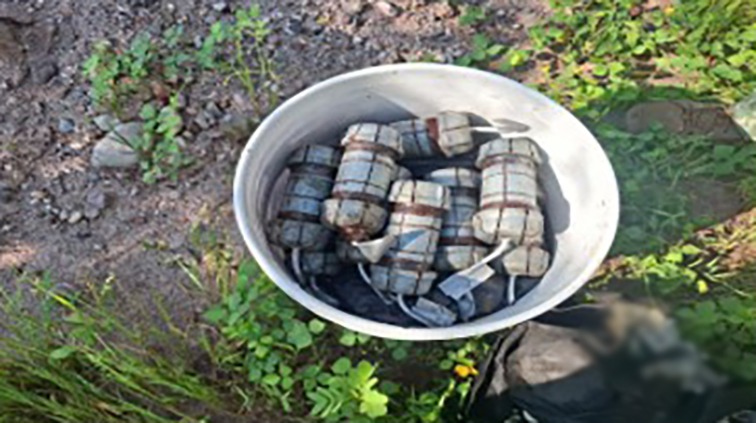 Ejército asegura material improvisado en Mazatlán