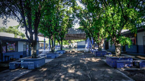 “No sé por qué no se revisan todas las instalaciones educativas durante vacaciones”: Loza Ochoa tras muerte de madre de familia en escuela de Culiacán