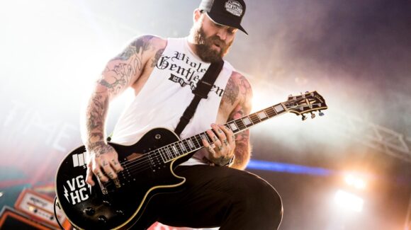 Luto en la lucha libre: Muere Andy Williams, “The Butcher”, peleador de AEW y músico de metalcore