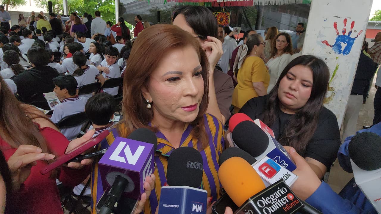 Gloria Himelda Félix en entrevista