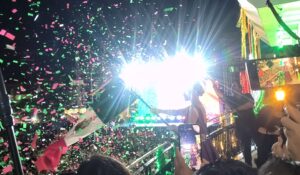 ¡Viva la Libertad! Cientos celebran el Grito de Independencia en el Centro de Mazatlán