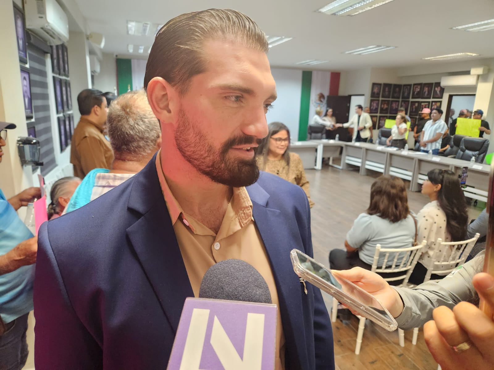 Hasta ahorita ni me caliento ni me enfrío para el 2027, esperaré los tiempos en MC: Héctor Álvarez