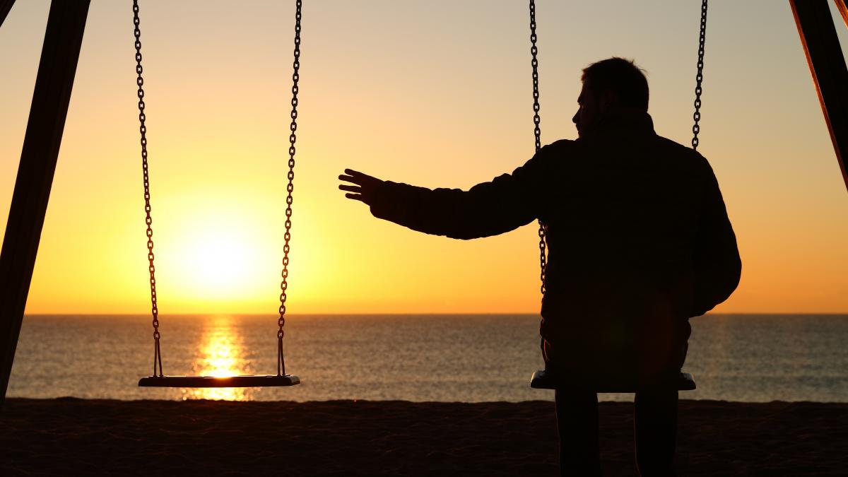 ¿Por qué sentimos nostalgia y qué pasa en nuestro cerebro?