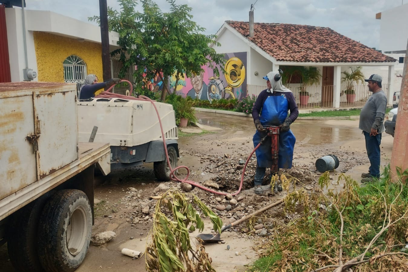 JUMAPAM lleva jornada de reparaciones de agua a El Recodo, en Mazatlán, Sinaloa