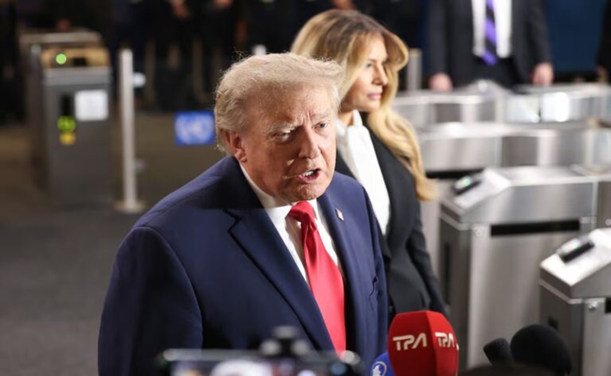 Juez ordena el regreso de medios de comunicación a la Casa Blanca, a pesar de la orden de Trump
