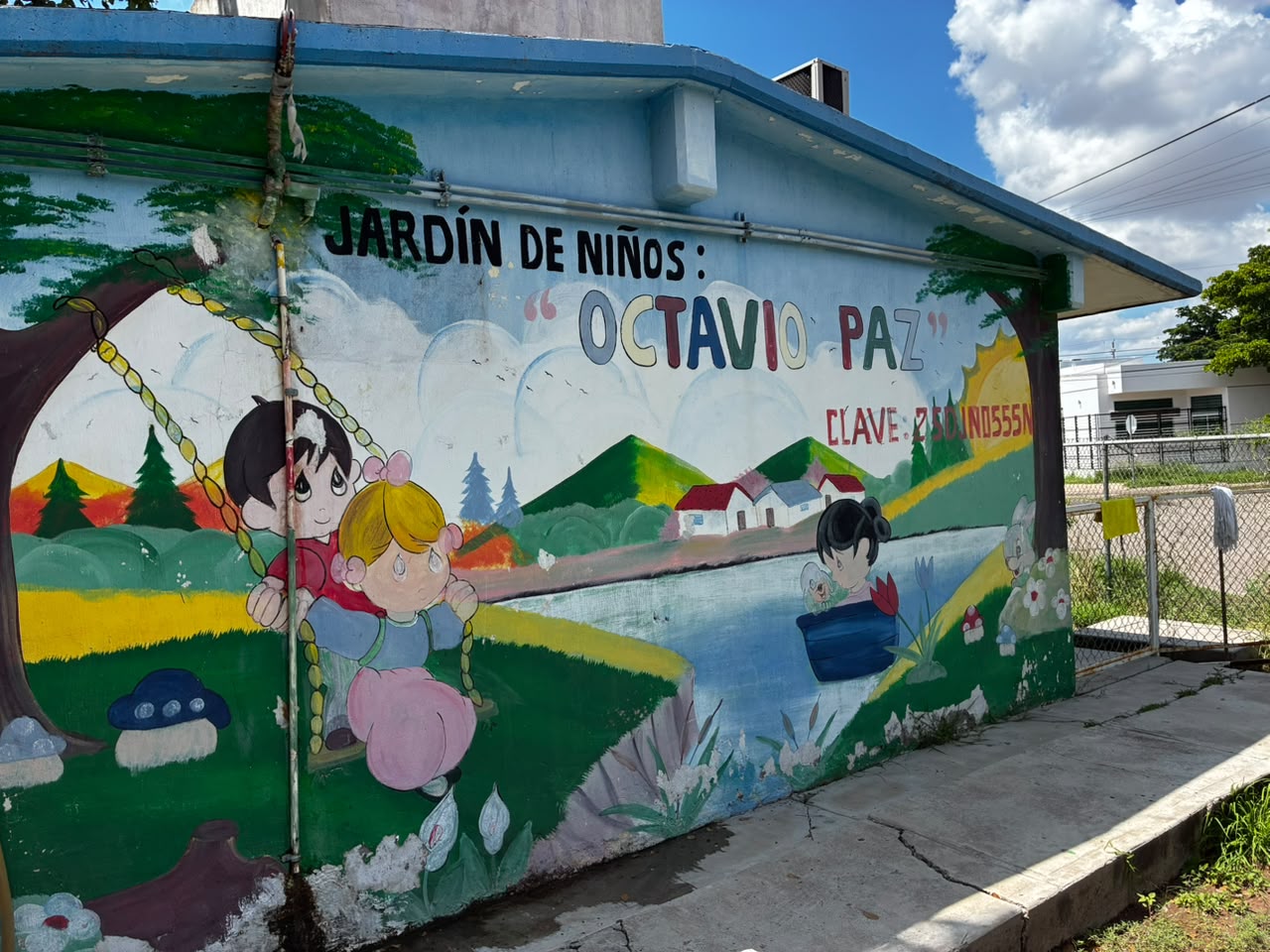 Kínder con socavón