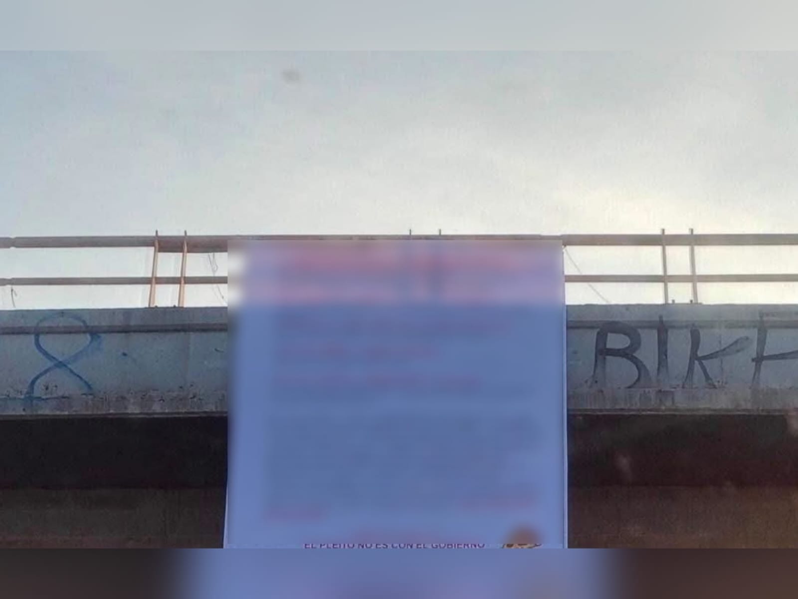 Mantas colocadas en el sur de Sinaloa