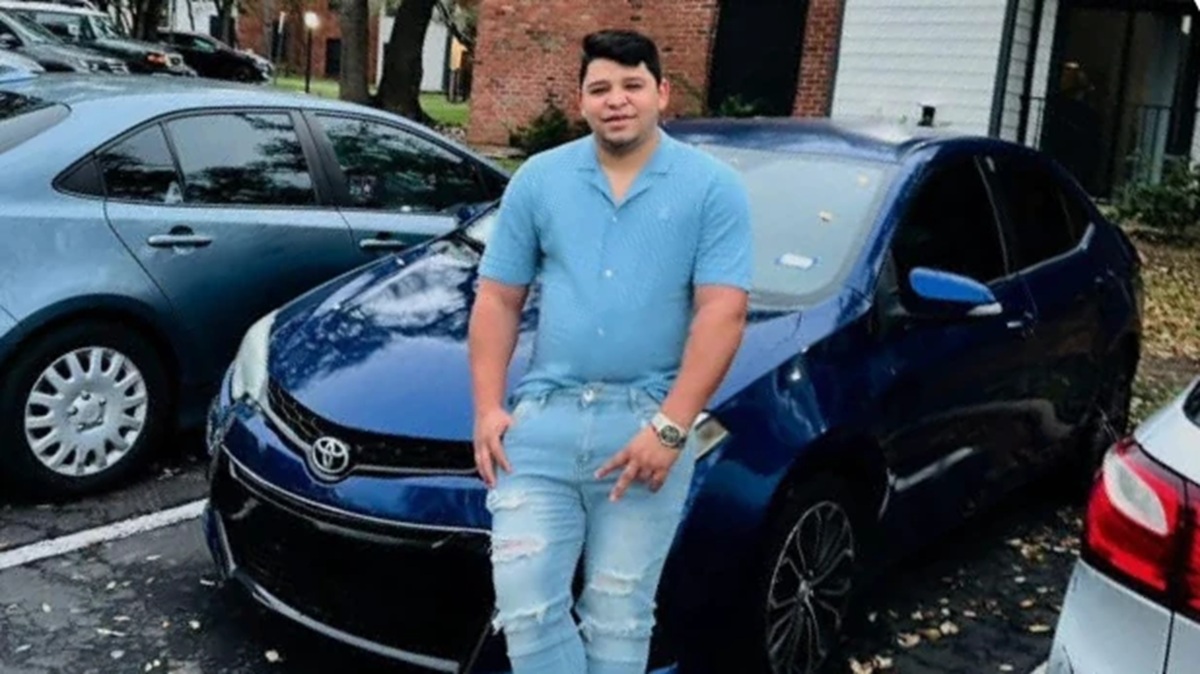 Migrante venezolano atacado por ICE será acusado por agredir a un agente