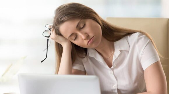 ¿Por qué dormimos menos que hace 40 años? Estas son las razones que afectan nuestro descanso