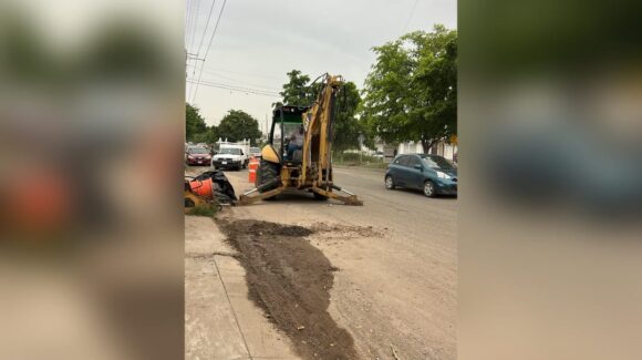 Realizan cierre en la avenida Benjamín Hill, en Culiacán; Japac sustituirá colector