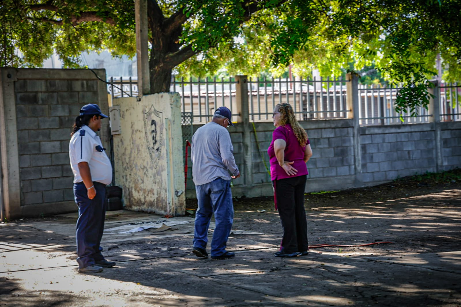 Revisan cableado eléctrico en primaria donde murio una madre por una descarga en Culiacán