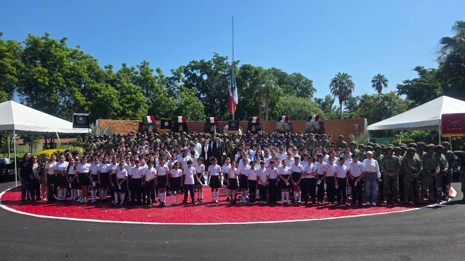 Rinden homenaje a los Niños Héroes de Chapultepec en Culiacán