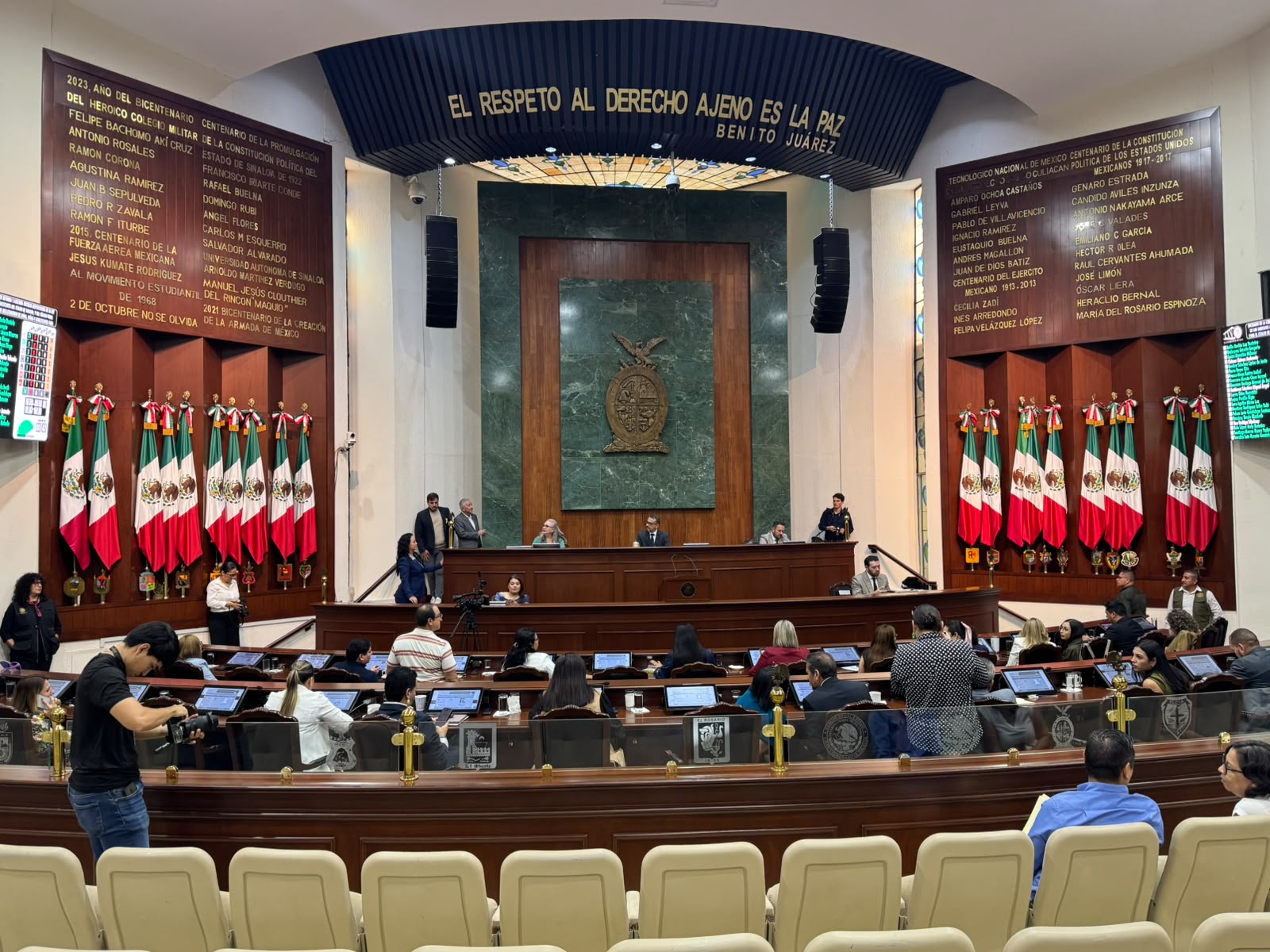 Sesión del Congreso en Sinaloa en jueves