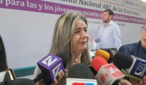 IMSS Sinaloa autoriza compra local de medicamentos ante faltantes; metformina, entre los que más faltan