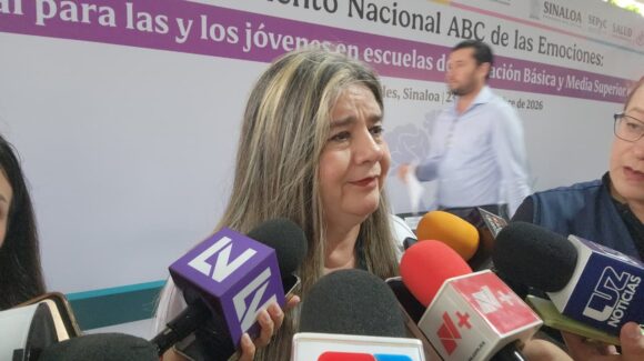 IMSS Sinaloa autoriza compra local de medicamentos ante faltantes; metformina, entre los que más faltan