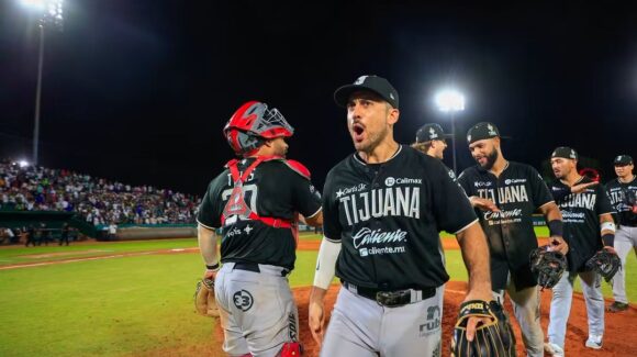¡Toros de Tijuana rugen en Tabasco y toman ventaja en la Serie del Rey!