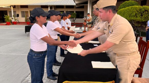 Un total de 55 marinos concluyen capacitación en las Islas Marías y se integran a nuevas funciones