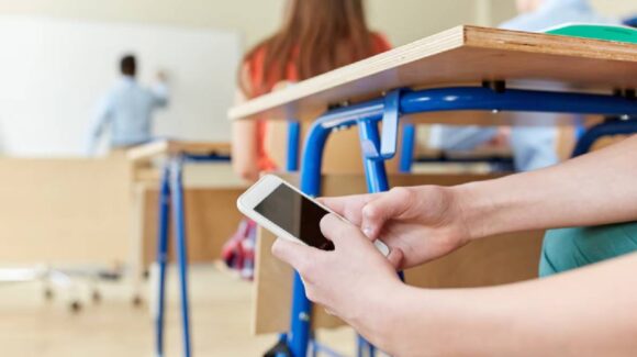 ¡Es un hecho! En 30 días entrará en vigor la prohibición de uso de celular en escuelas de Sinaloa: SEPyC
