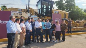 adquiere Ahome nueva motoniveladora lugar