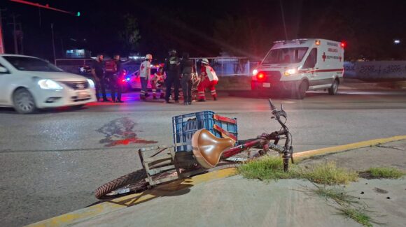 Conductor embiste a ciclista en Mazatlán, Sinaloa