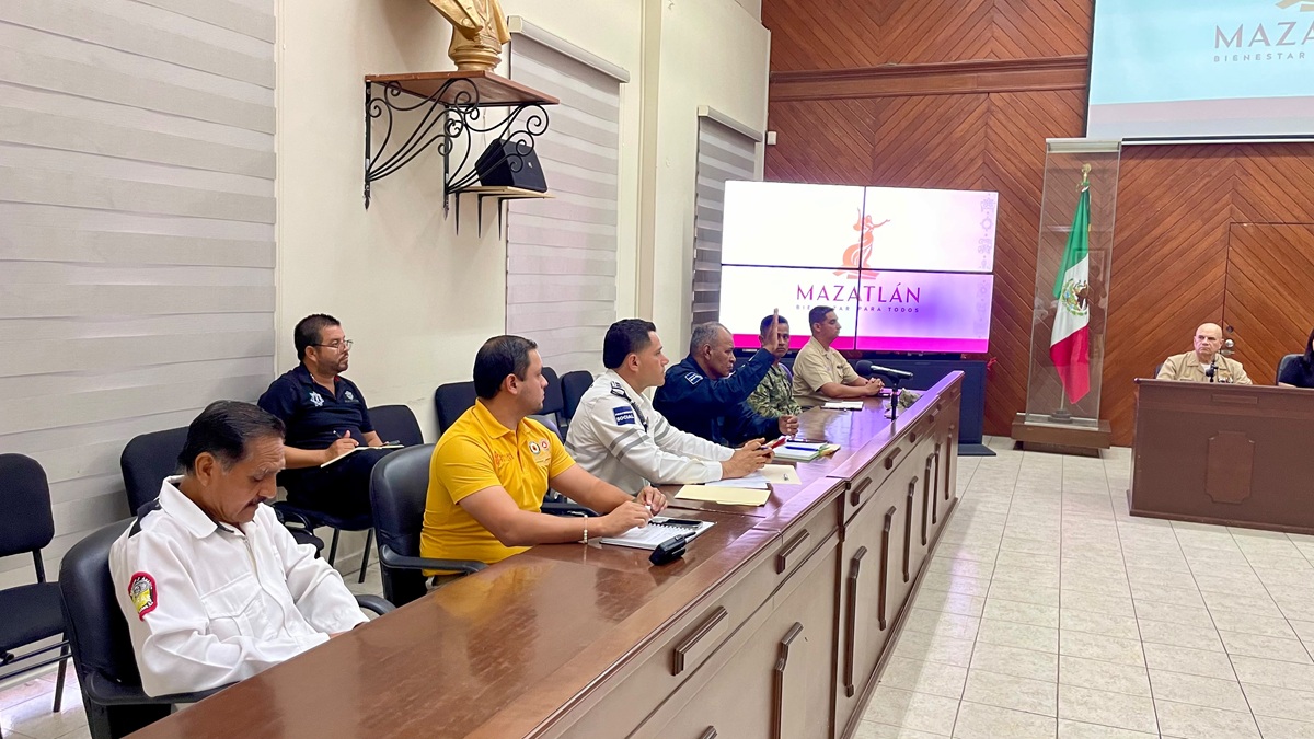 Afinan detalles para operativo de seguridad de desfile de la Independencia, en Mazatlán