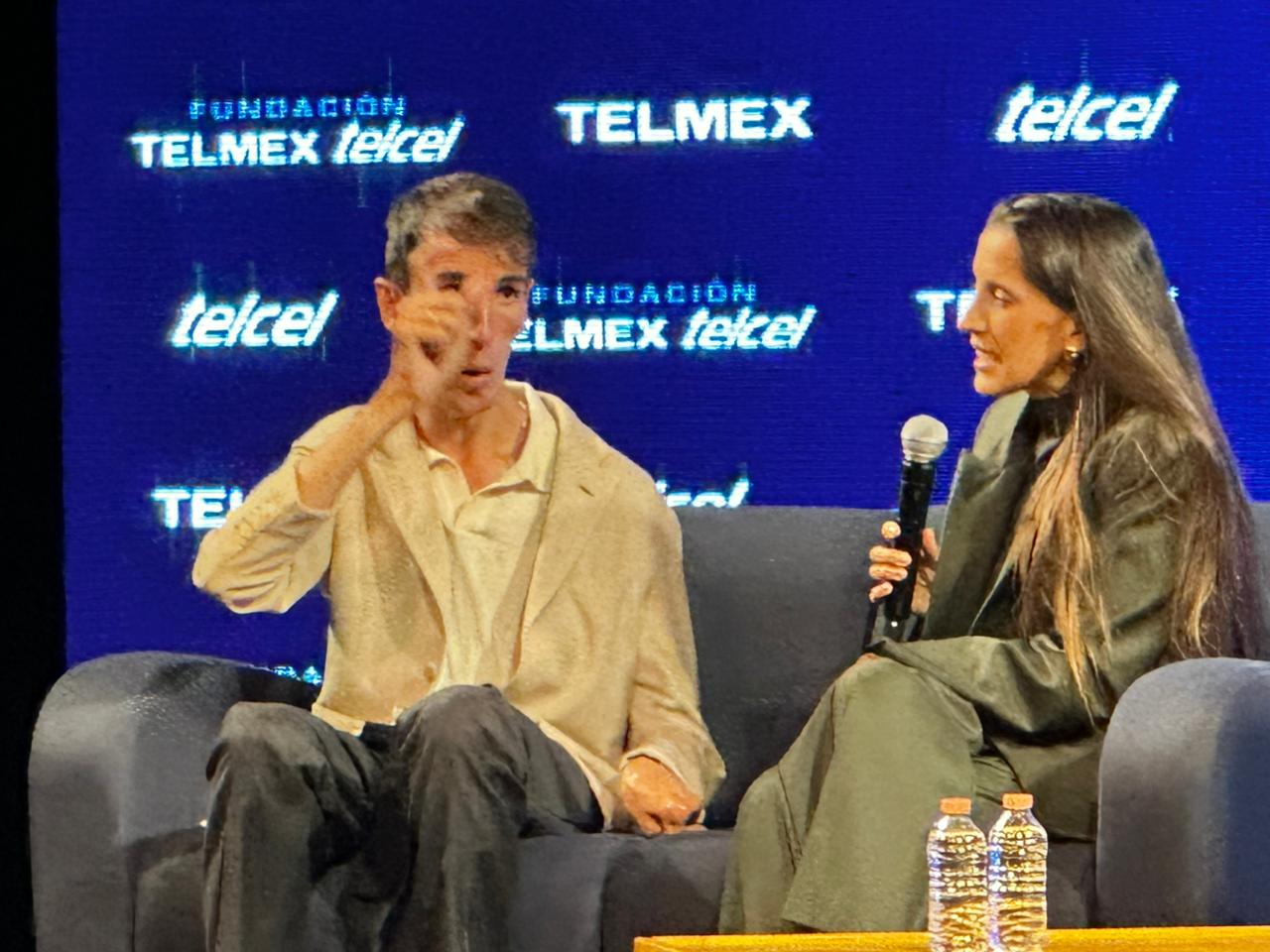 Alex Roca en conferencia en México Siglo XXI de Fundación Telmex-Telcel