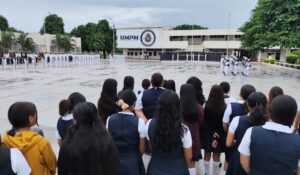 Marina abre sus puertas a estudiantes de Mazatlán, Sinaloa; alumnos de secundaria conocen de cerca su labor