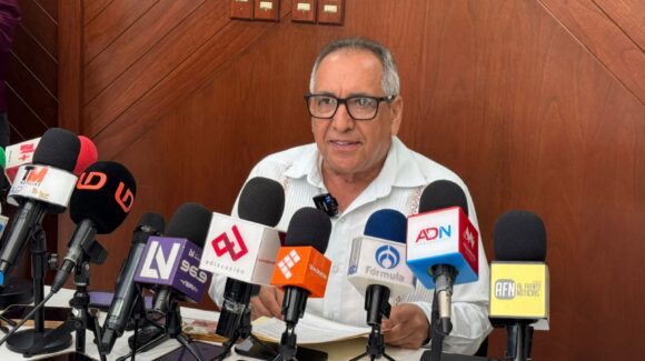 Préstamo es para atender necesidades de Gobierno y proveedores; se debe pagar antes de terminar la administración: Ambrocio Chávez
