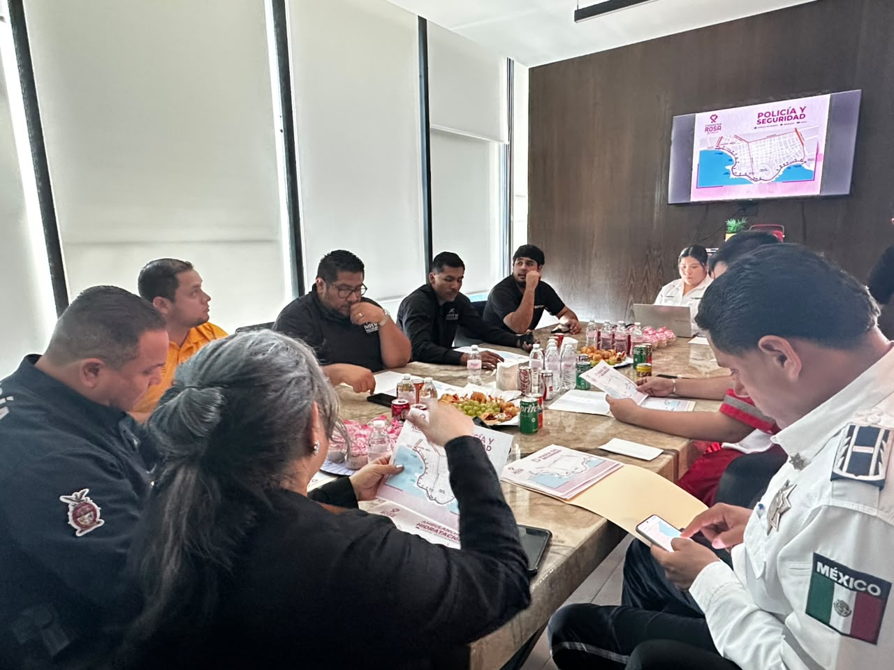 Anuncian operativo de seguridad especial en la Carrera Rosa 2026 en Mazatlán