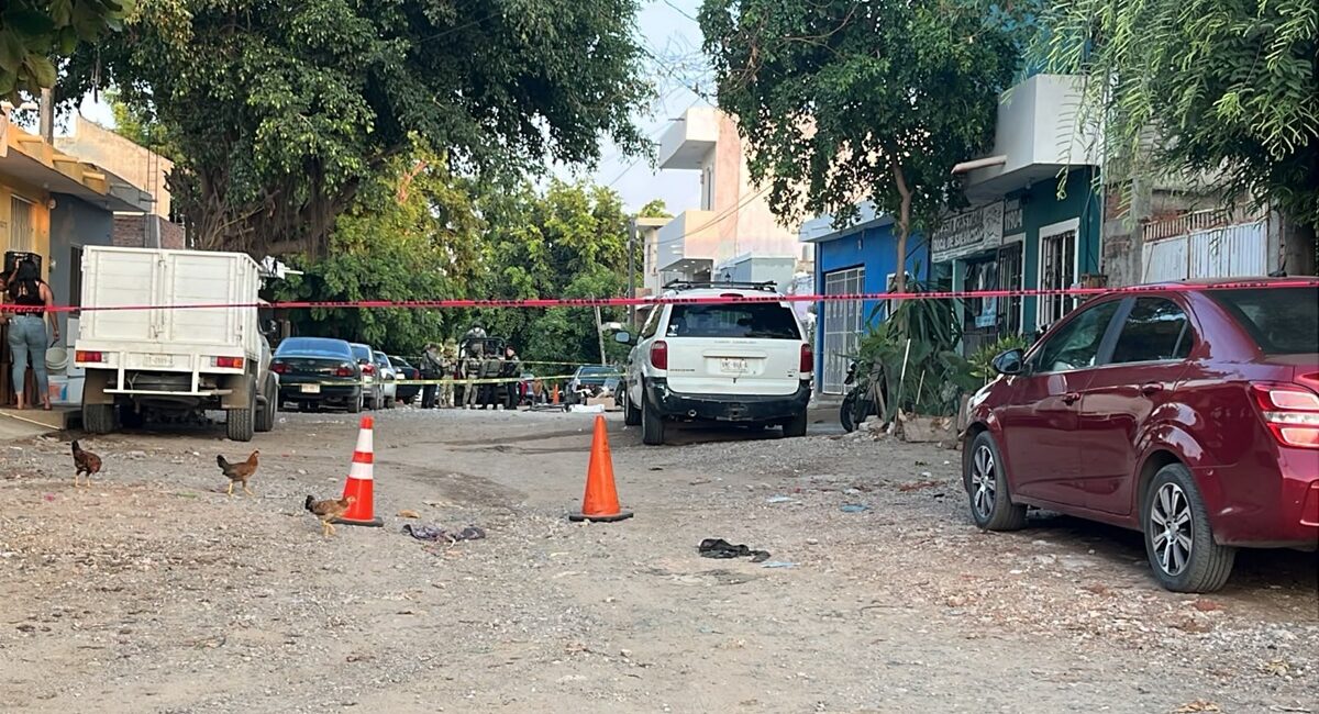 Lanzan artefacto explosivo contra domicilio en la colonia Colosio Sí de Mazatlán, Sinaloa