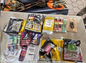 Marina asegura explosivos, droga y armas en Mazatlán