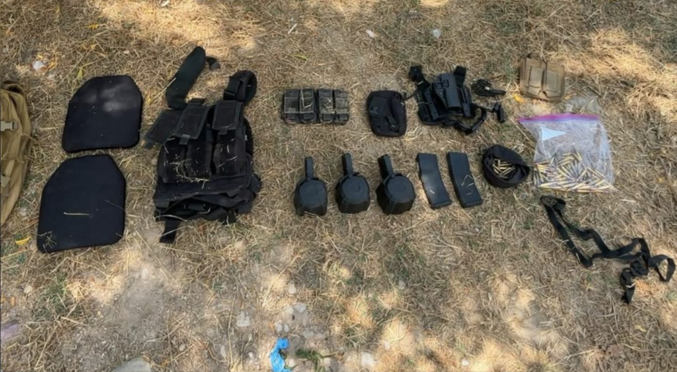 Marina asegura explosivos, droga y armas en Mazatlán