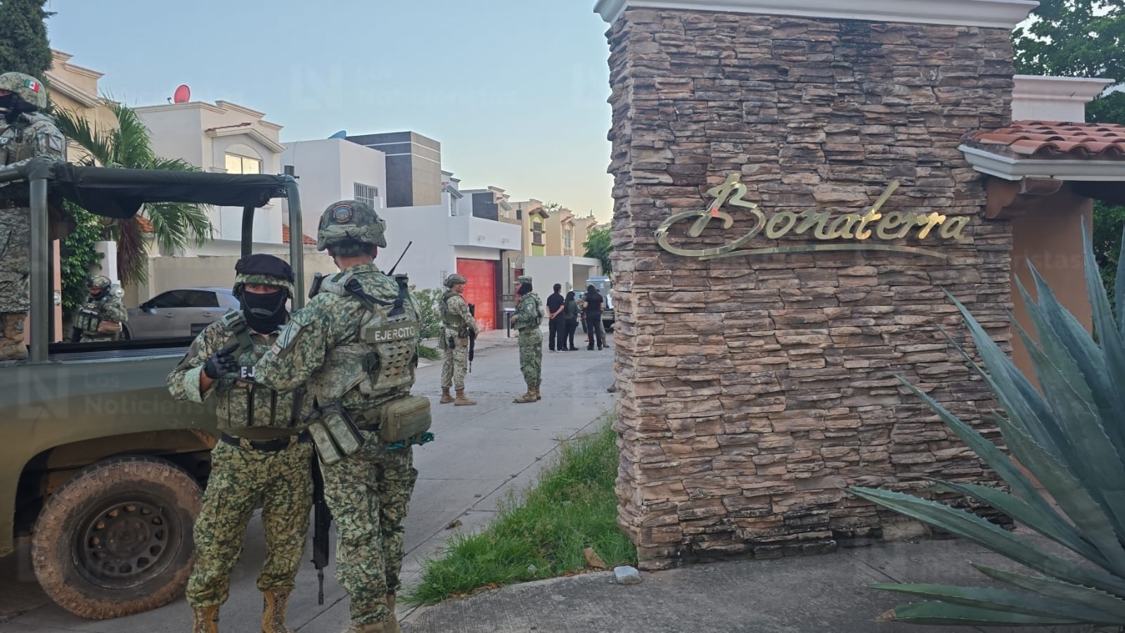 Atacan a balazos a hombre en Bonaterra, en Culiacán