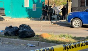 Atacan a balazos a hombre en sector Ciudad Perdida, en Mazatlán, Sinaloa; recibió al menos ocho impactos