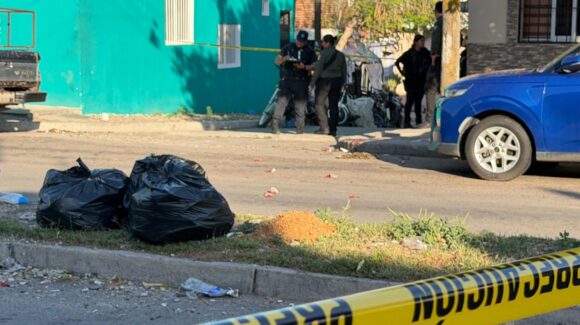 Atacan a balazos a hombre en sector Ciudad Perdida, en Mazatlán, Sinaloa; recibió al menos ocho impactos