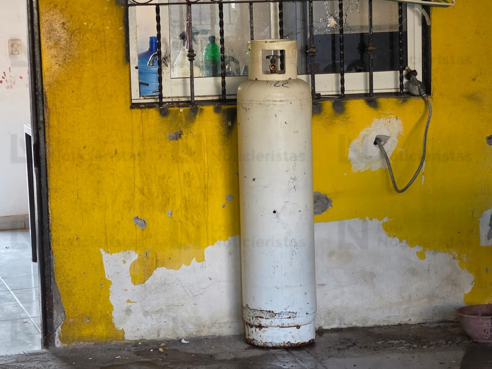 Atacan a balazos vivienda en la López Mateos de Culiacán y perforan un tanque de gas