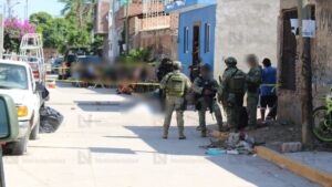 ataque a balazos deja un muerto y un herido en la colonia estero de mazatlan calle