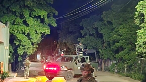 Ataque armado en Los Mezcales de Culiacán, Sinaloa, deja dos heridos y una camioneta con impactos de bala asegurada